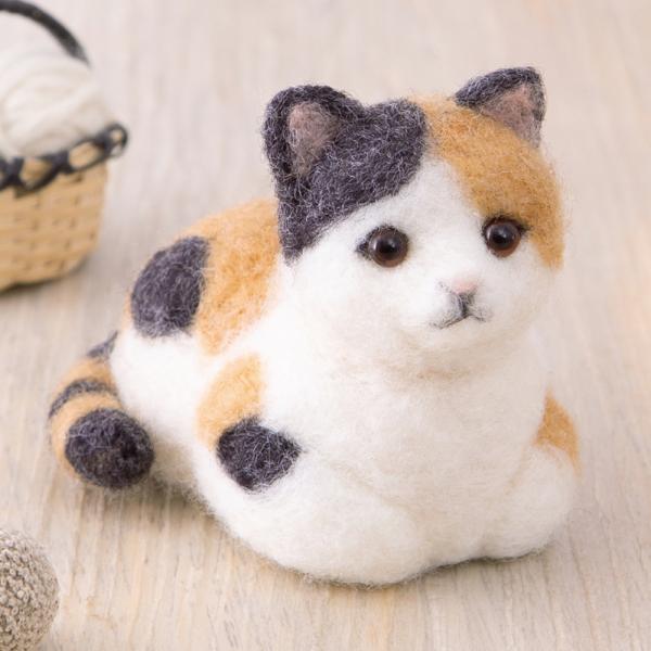 香箱座り の 三毛猫 手作りキット フェルト手芸キット みけねこ ミケ