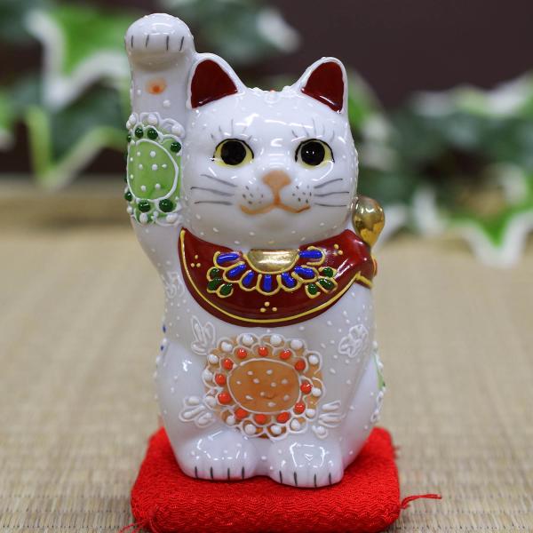 九谷焼 招き猫 置物 陶器 右手 左手 招き猫 白盛 開運 商売繁盛 座布団