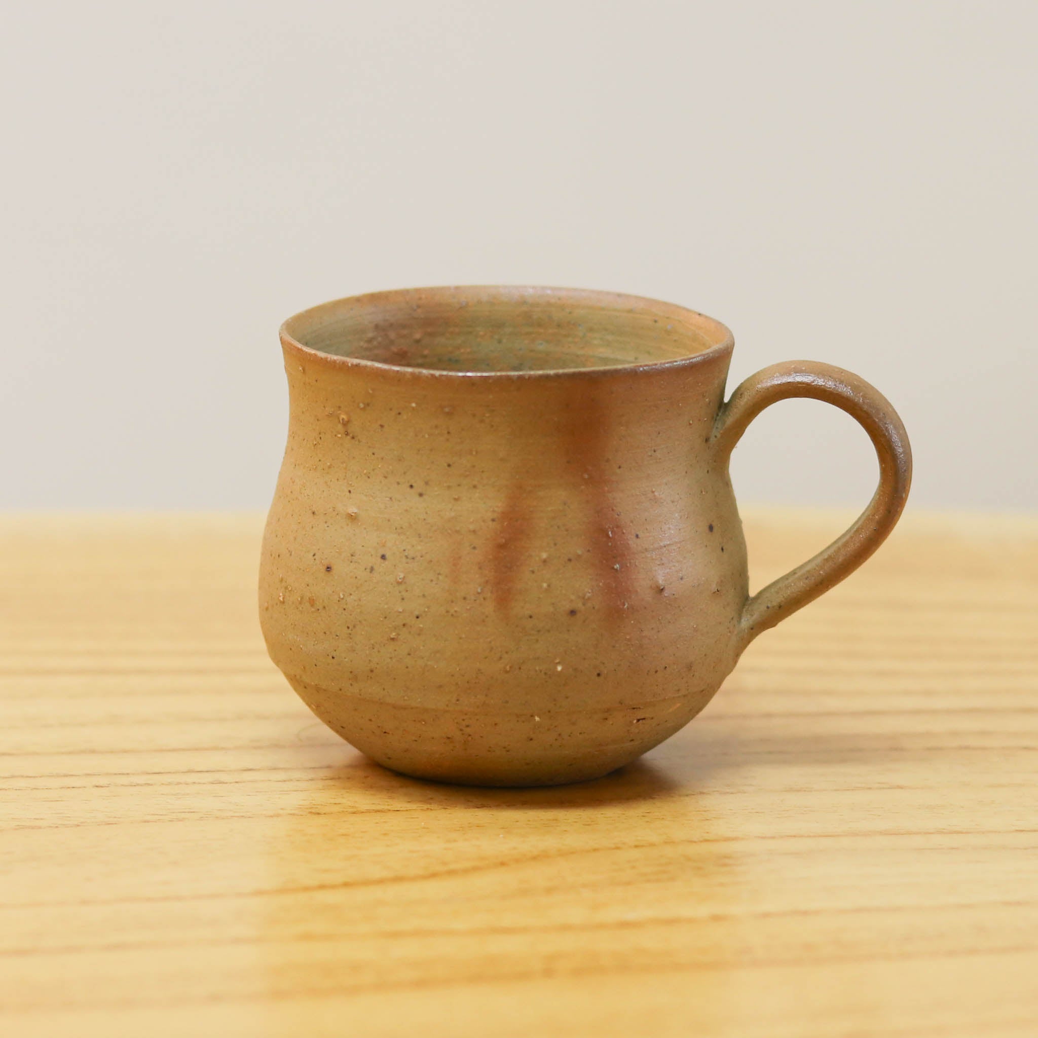 備前焼 カップ | コーヒーマグ | 緋襷 | 森一朗