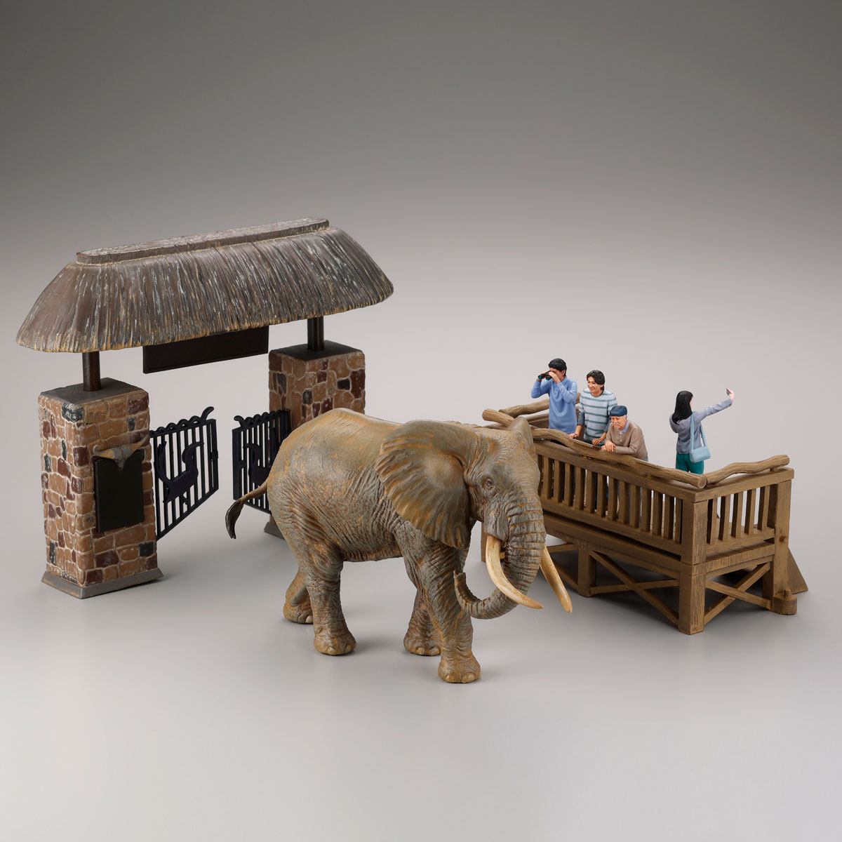 ARTPLA 観光客とアフリカゾウセット｜プラモケイ｜海洋堂