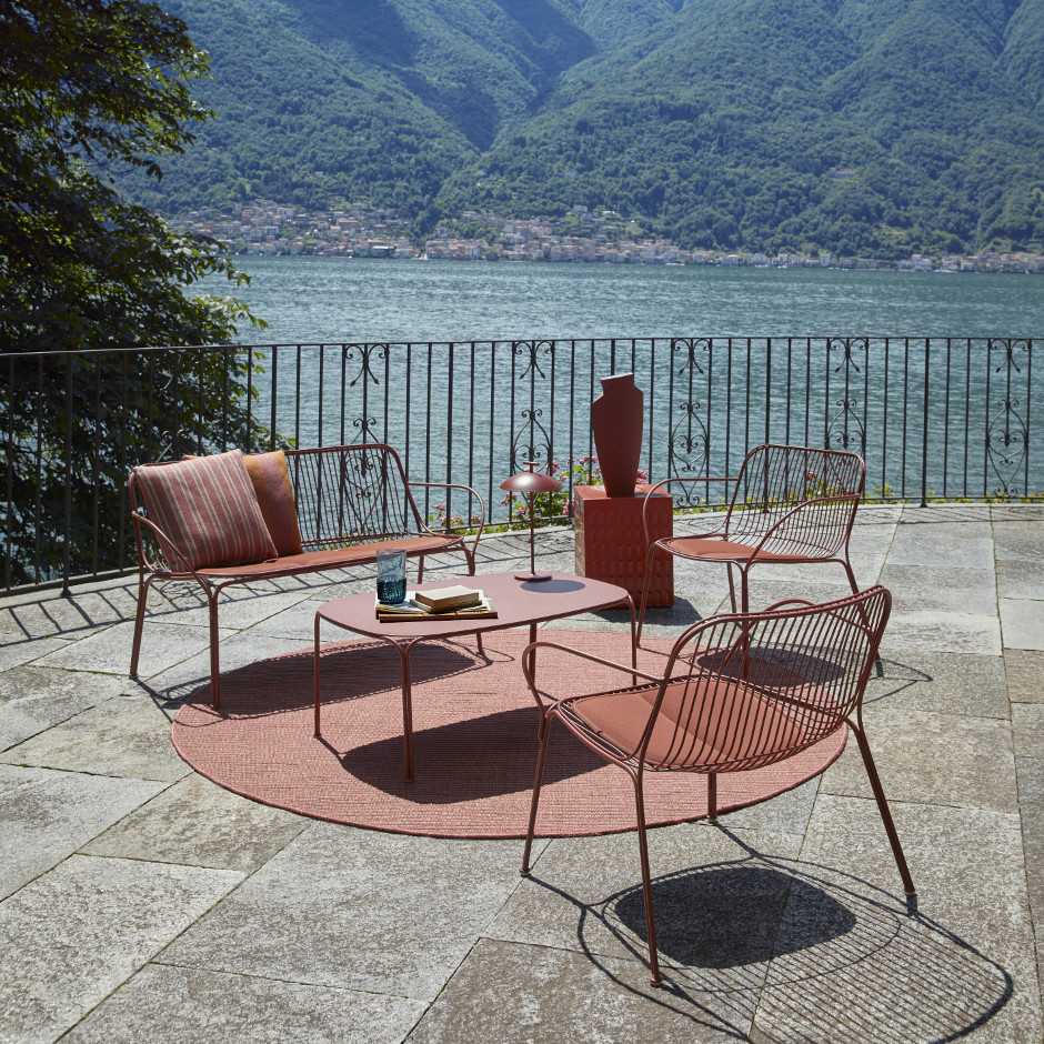 アウトドア空間を演出するアイテム7選｜Kartell｜カルテルオフィシャル