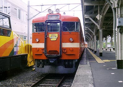 JR北海道711系近郊型電車 「いしかりライナー｣「マリンライナー｣