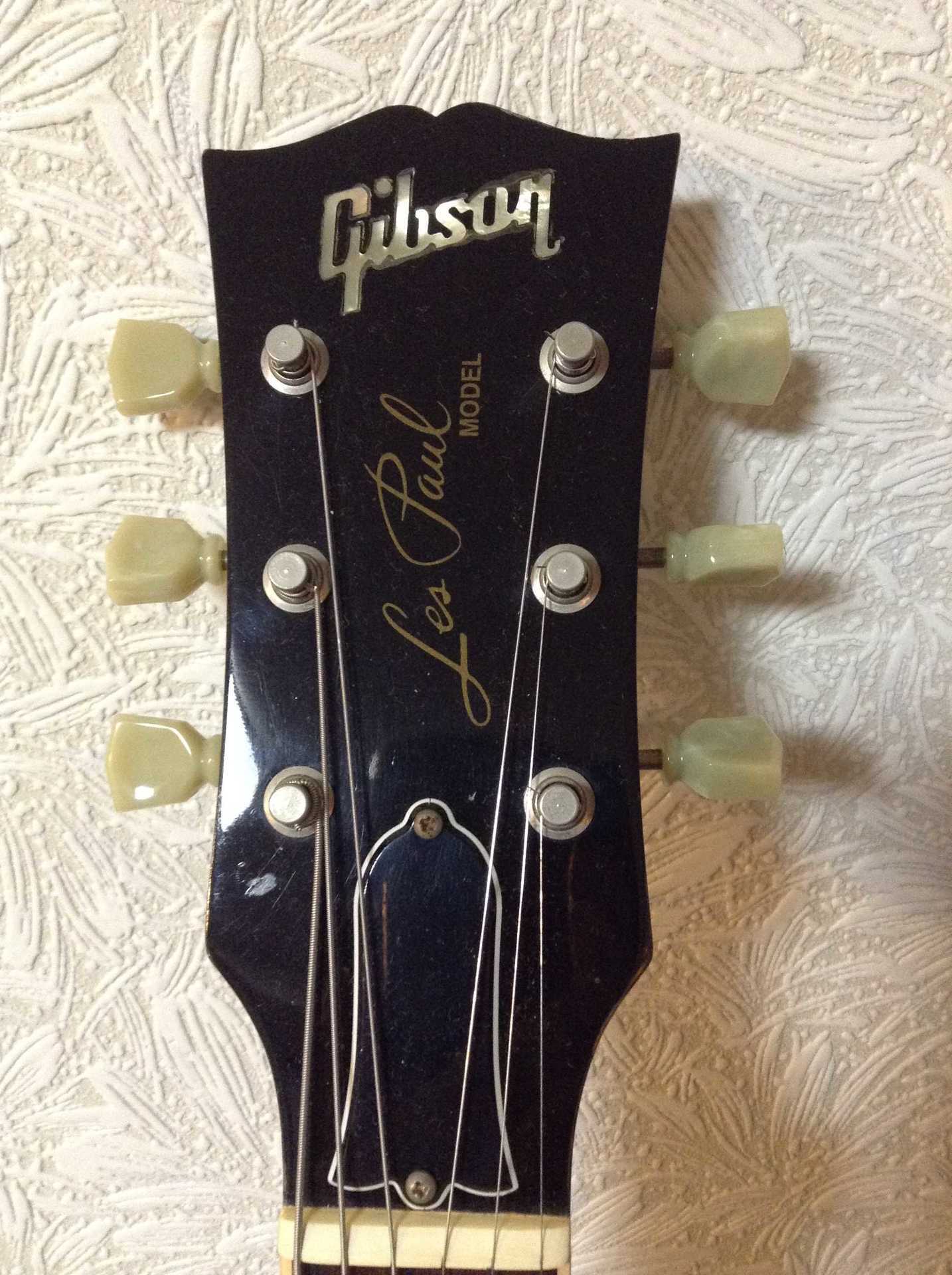 LES PAUL 2003: 昔に比べりゃ 金も入るし・・・・