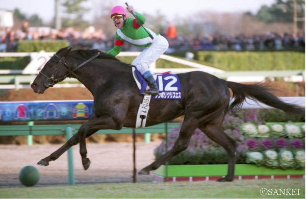 シンボリクリスエス 〜日本競馬に革命をもたらす米国生まれの最強馬