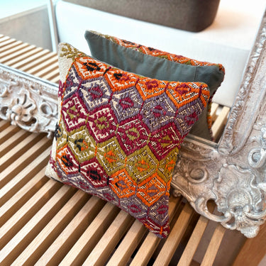 Kilim Cushion 30×30㎝ – キリム屋さん.com