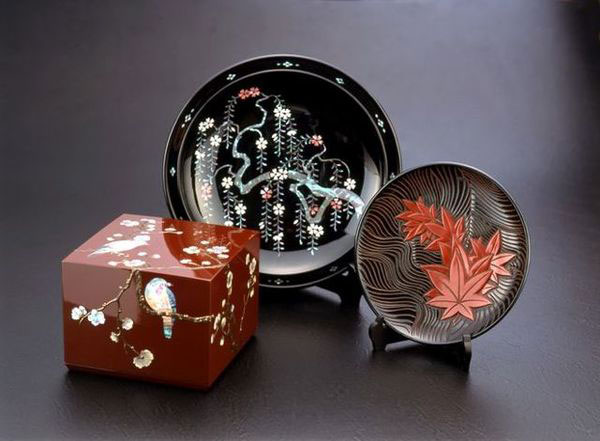高岡漆器（たかおかしっき）の特徴 や歴史- KOGEI JAPAN（コウゲイ