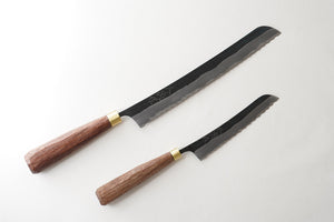 鍛冶職人 赤畠大徳 ｜ 黒打パン切り包丁 210mm