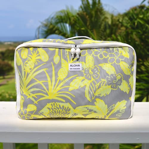 トラベルポーチ（イエロー） - LE'A MAKAHA | レアマカハ