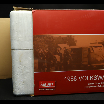 Sunstar 1956 VOLKSWAGEN FIRE ENGINE & 京商オリジナル 1/12