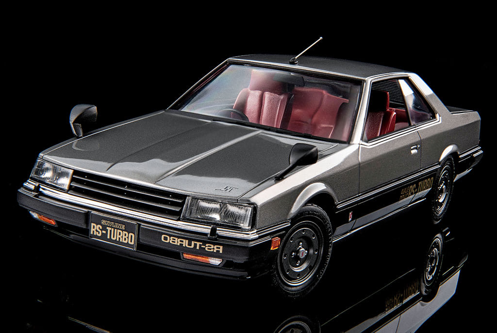 元・特殊パトカーのプラモ、「スカイライン2000ターボRS」を壮絶な