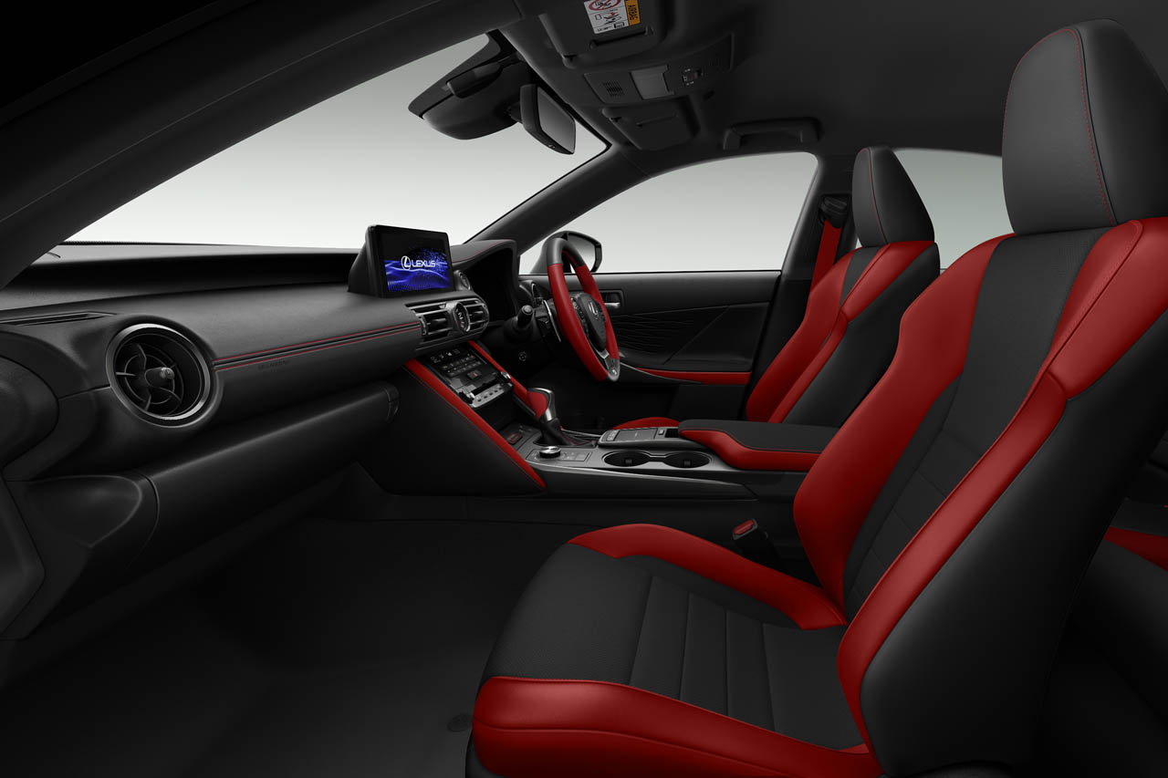 500台限定】V8搭載のレクサス「IS500」に最終モデルか？ 特別仕様車