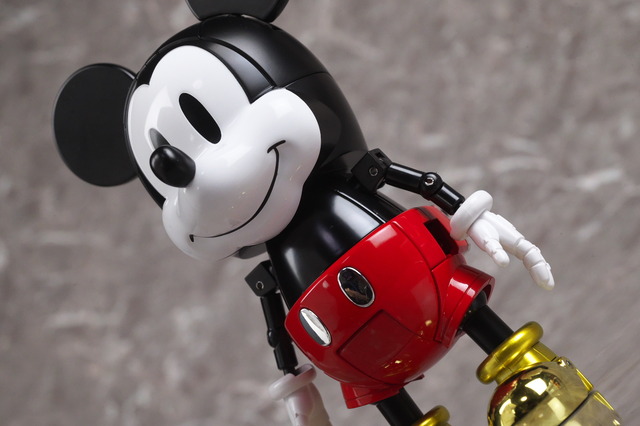 ff9fba50-s.jpg