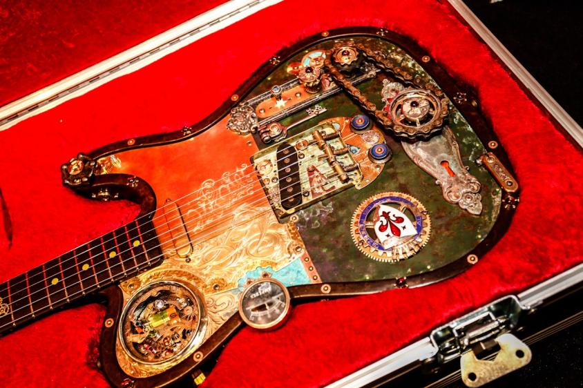 個性派ギター！スチームパンクなギターたち : Ken's Guitar Labo