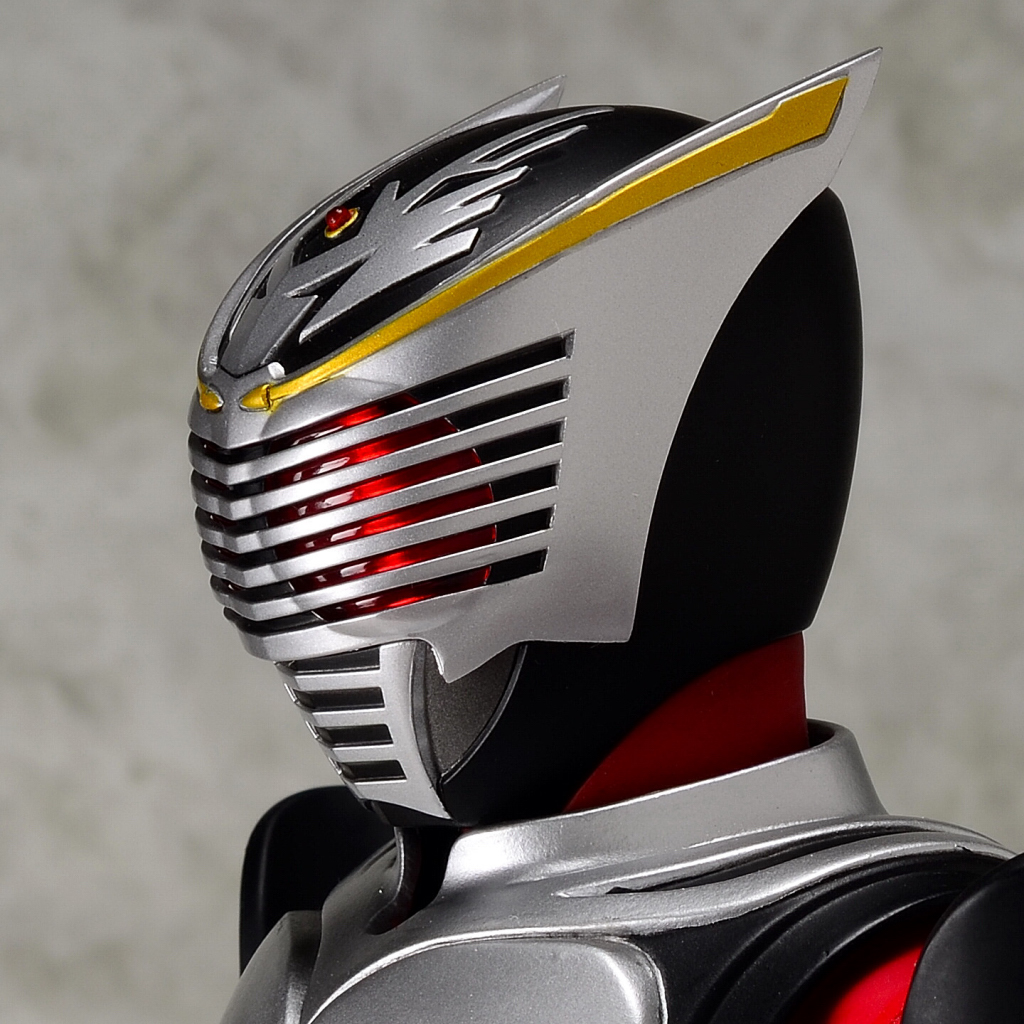 メディコム・トイ RAH DX 仮面ライダー龍騎 レビュー : きんけつほびー