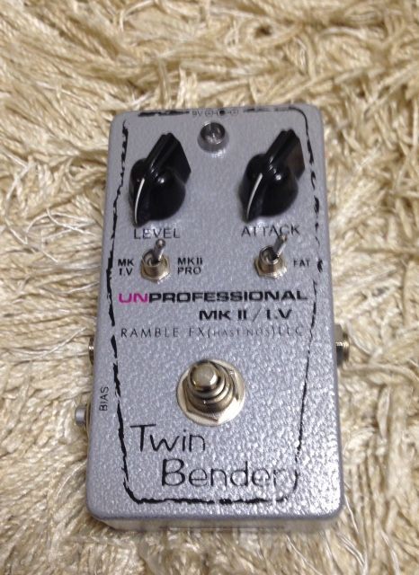 Twin Bender(Ramble FX) : 四人冗語