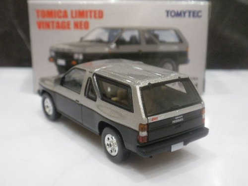 Amazon | トミカリミテッドヴィンテージ TLV-N47b 日産テラノ R3m(銀
