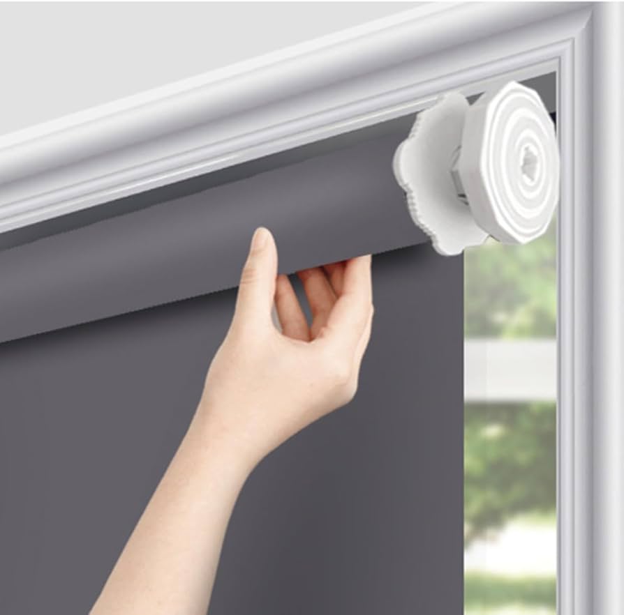 Amazon｜ロールスクリーン ロールカーテン 60*200cm 突っ張り式 ロール