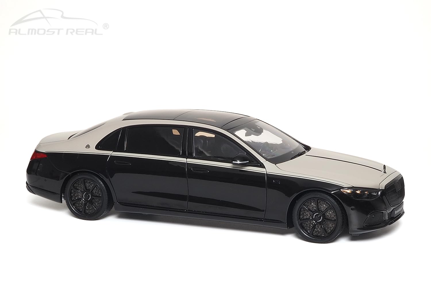 Amazon | 【Almost Real】 Mercedes-Maybach S-Class Night Series