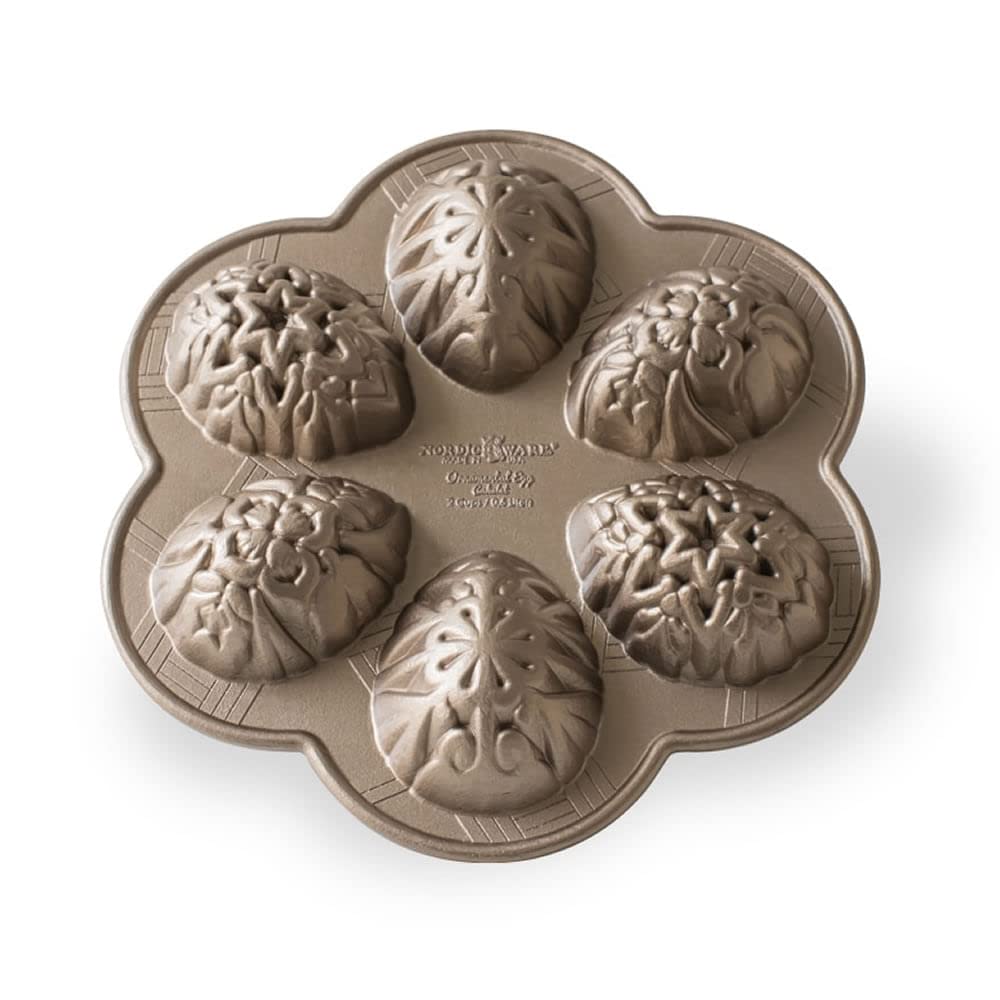 Amazon.co.jp: Nordic Ware 装飾用エッグケーキ型 : ホーム＆キッチン