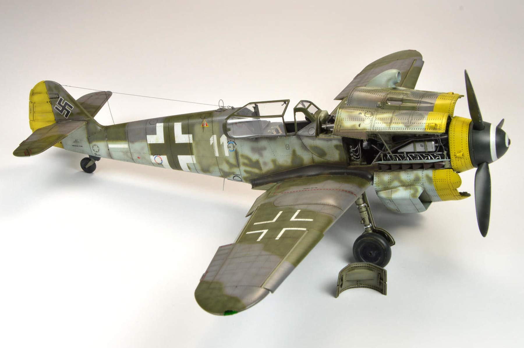 Amazon | エデュアルド 1/48 プロフィパック メッサーシュミット