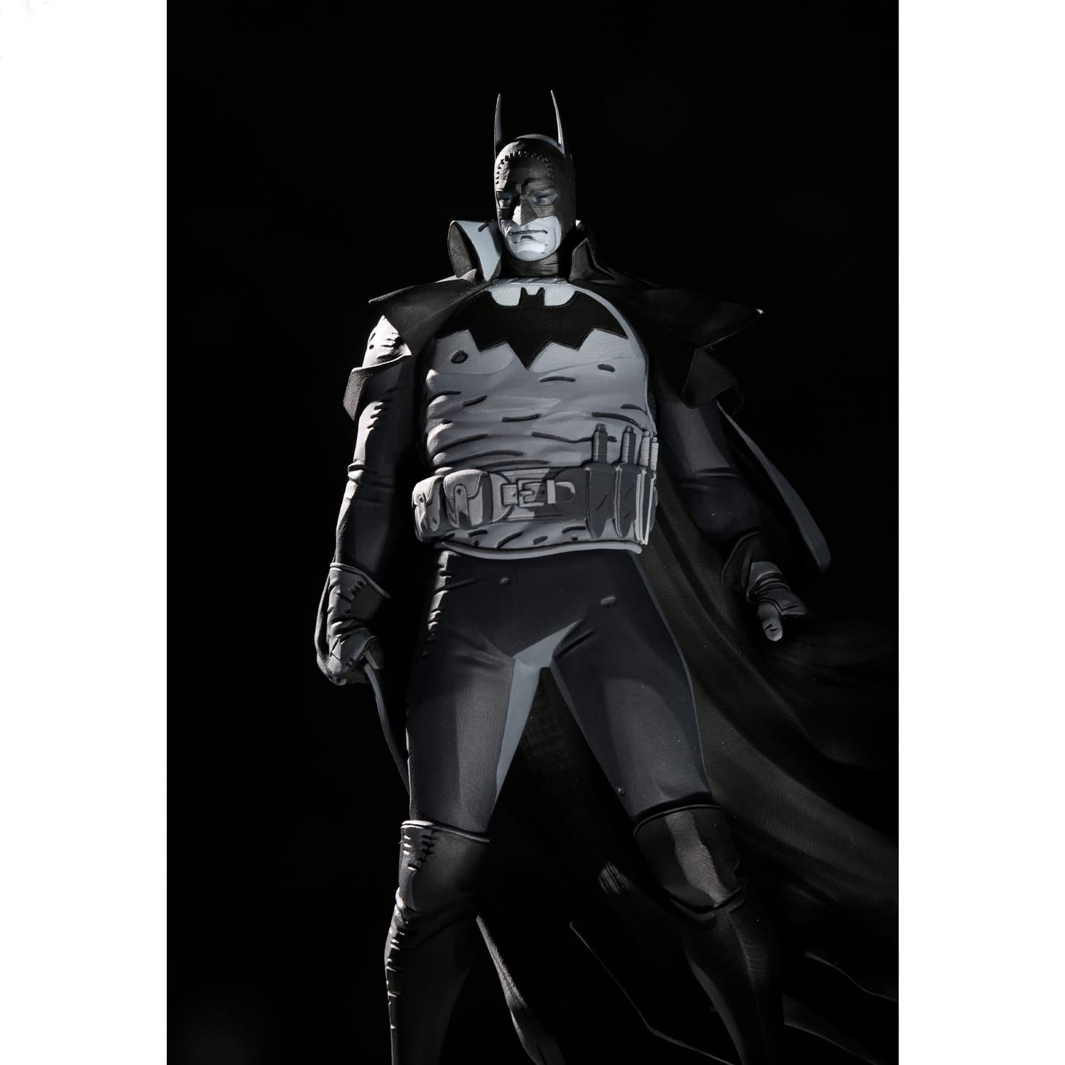 Amazon.co.jp: DC Direct バットマン ブラック&ホワイト: バットマン