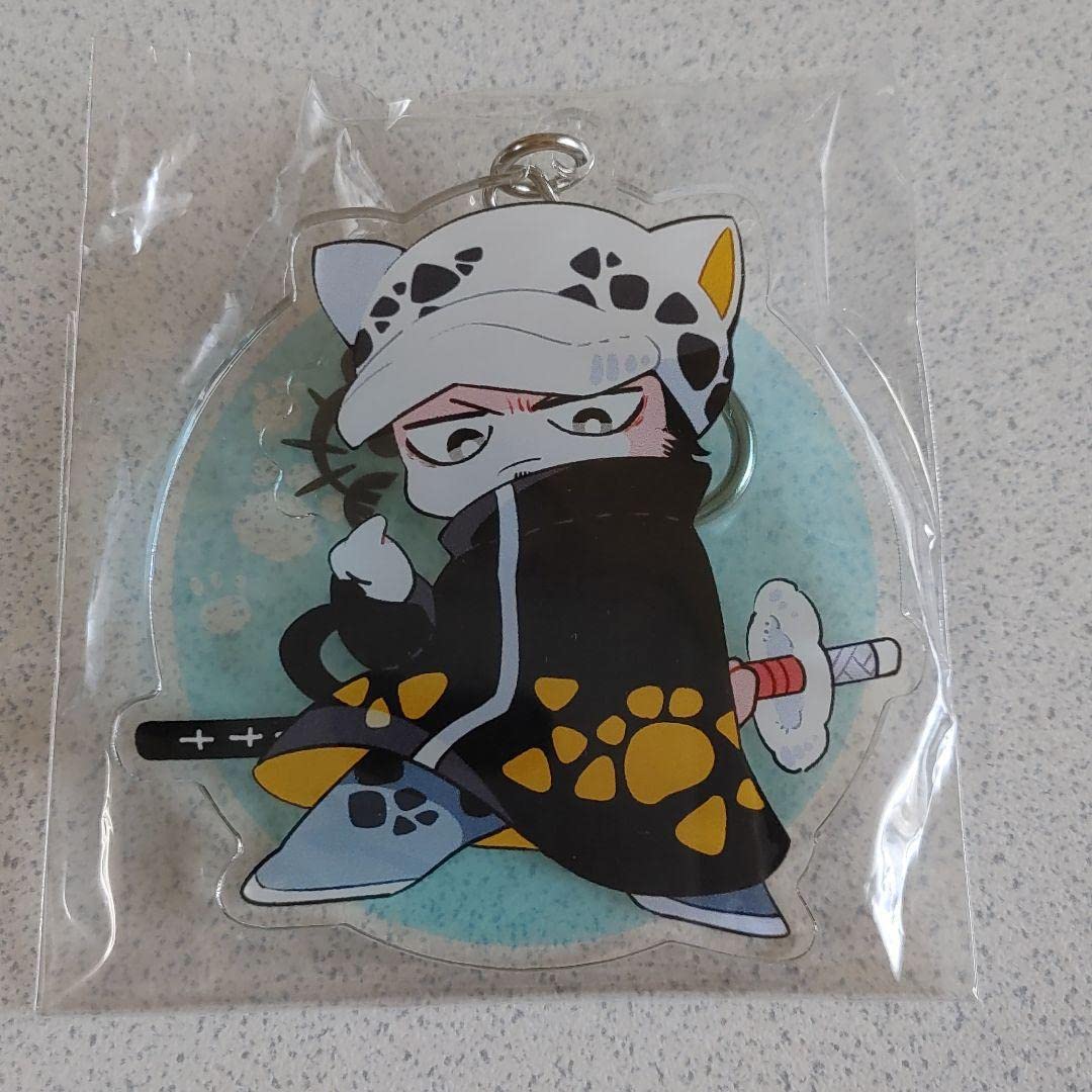 Amazon.co.jp: ワンピース トラファルガー ロー 猫 アクリル