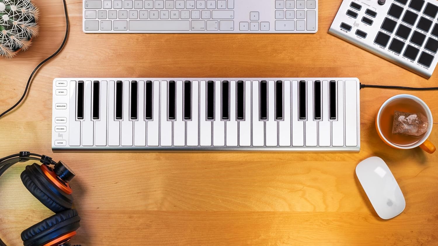 Amazon | ESI Xkey 37 超薄型軽量フルサイズMIDIキーボード モバイル