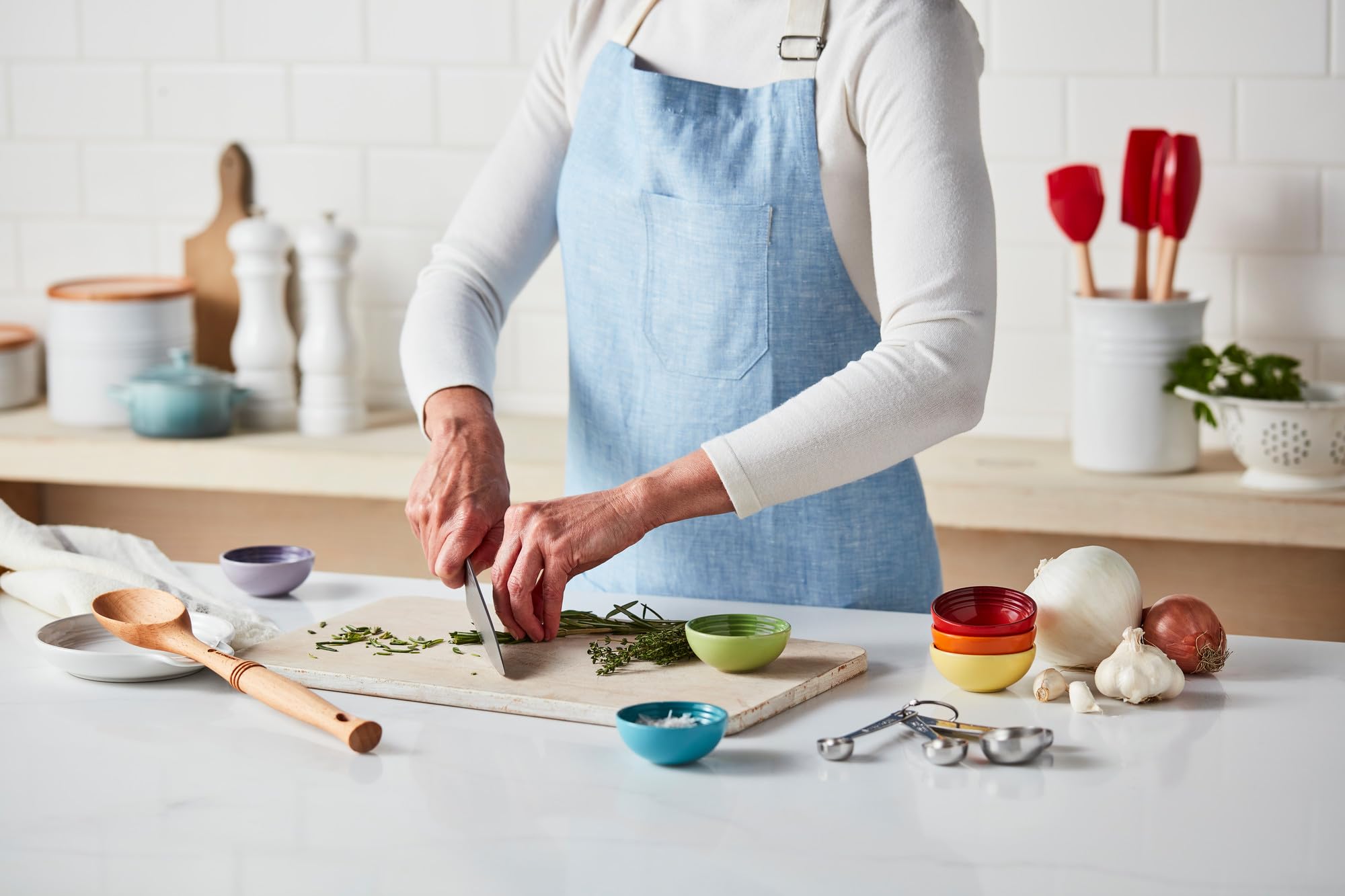 Amazon.com: Le Creuset Signature Stoneware Spoon Rest, 6 Inches