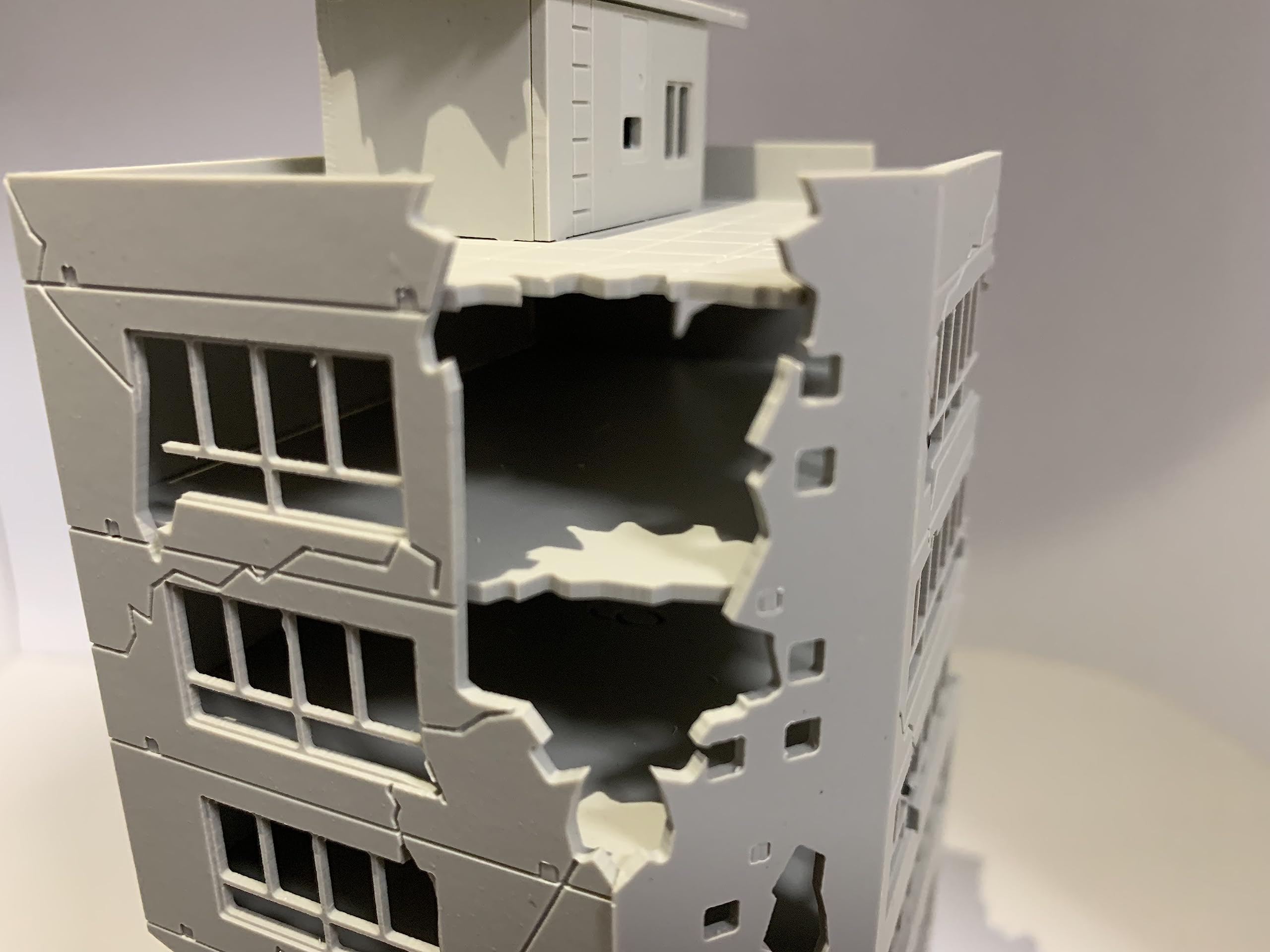 Amazon.co.jp: 1/144 1/100コーナービル廃棄建物、ガンプラシーンに