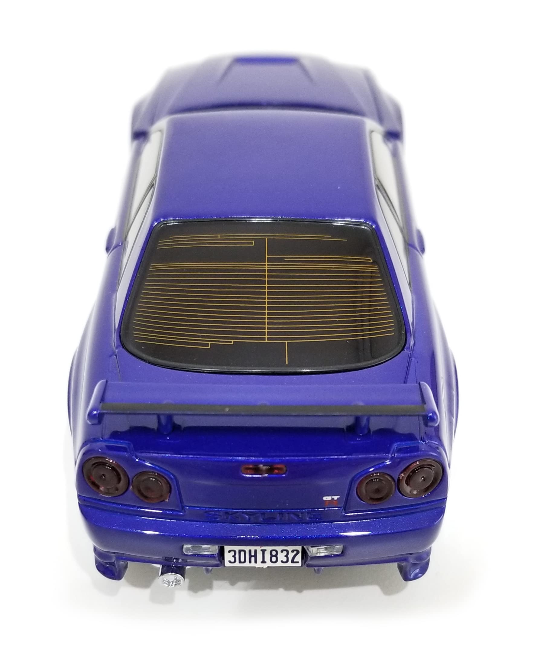 Amazon.co.jp: 車型モバイルバッテリー 日産スカイライン GT-R (BNR34
