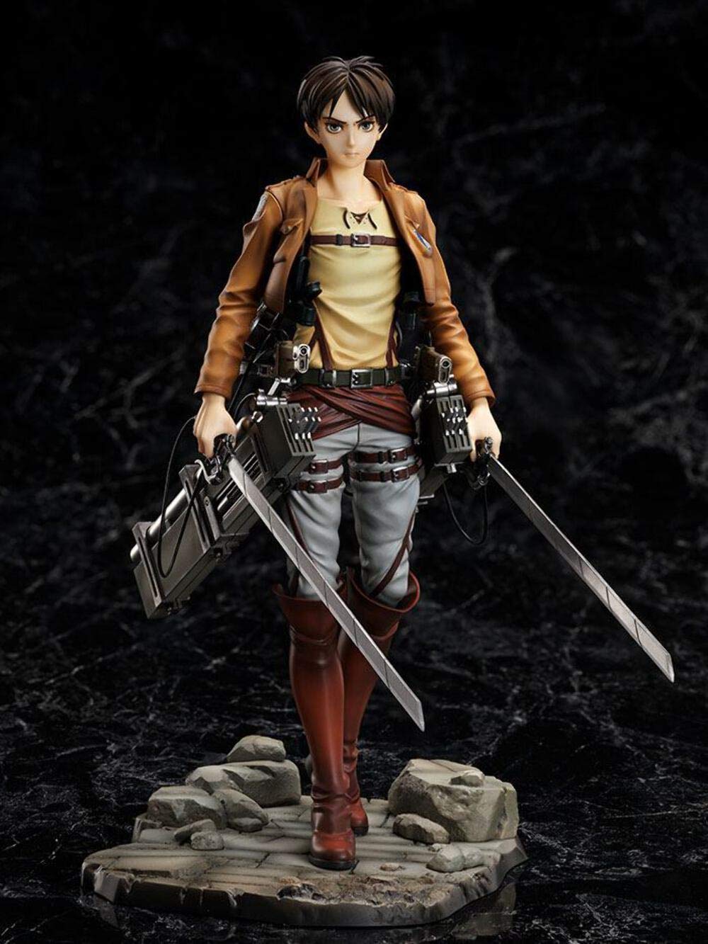 Amazon.co.jp: 進撃の巨人 エレン 1/7スケール PVC&ABS製塗装済み完成