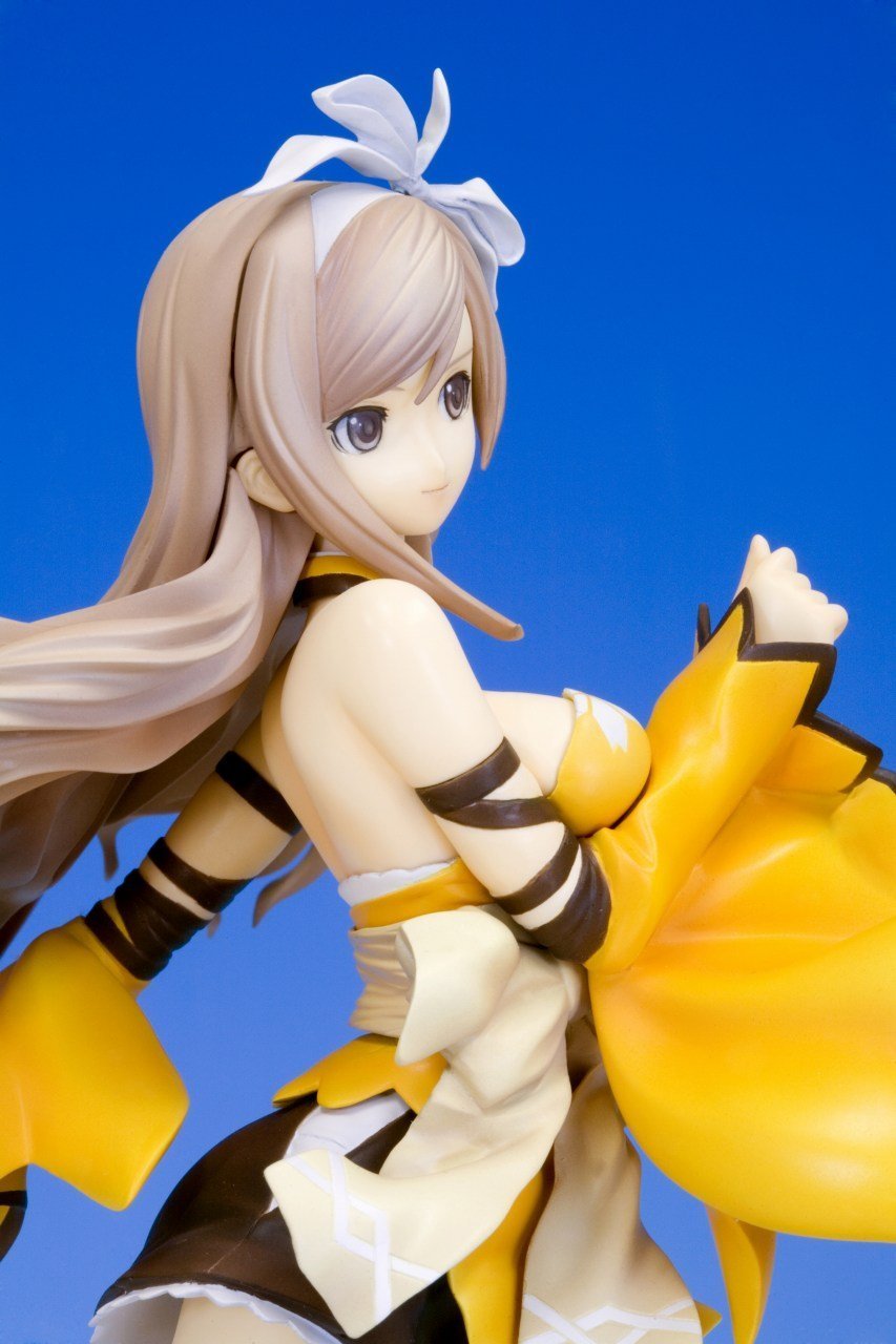 Amazon.co.jp: コトブキヤ シャイニング・ウィンド クレハ 1/8スケール