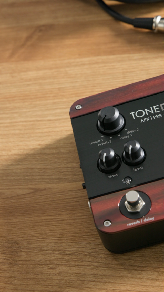 Amazon.com: Fishman ToneDEQ Acoustic Instrument Preamp with