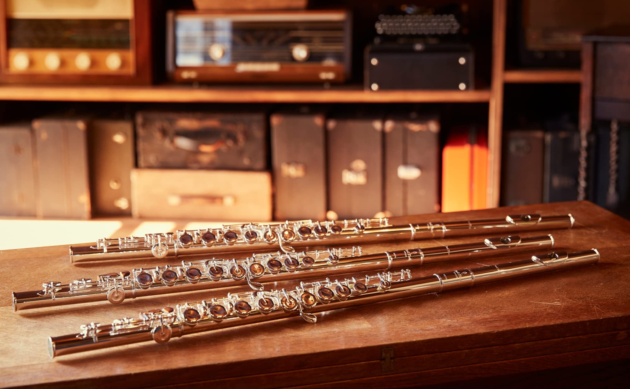 Amazon.com: Pearl Brillante PF-525E Flute From JPN : Musical