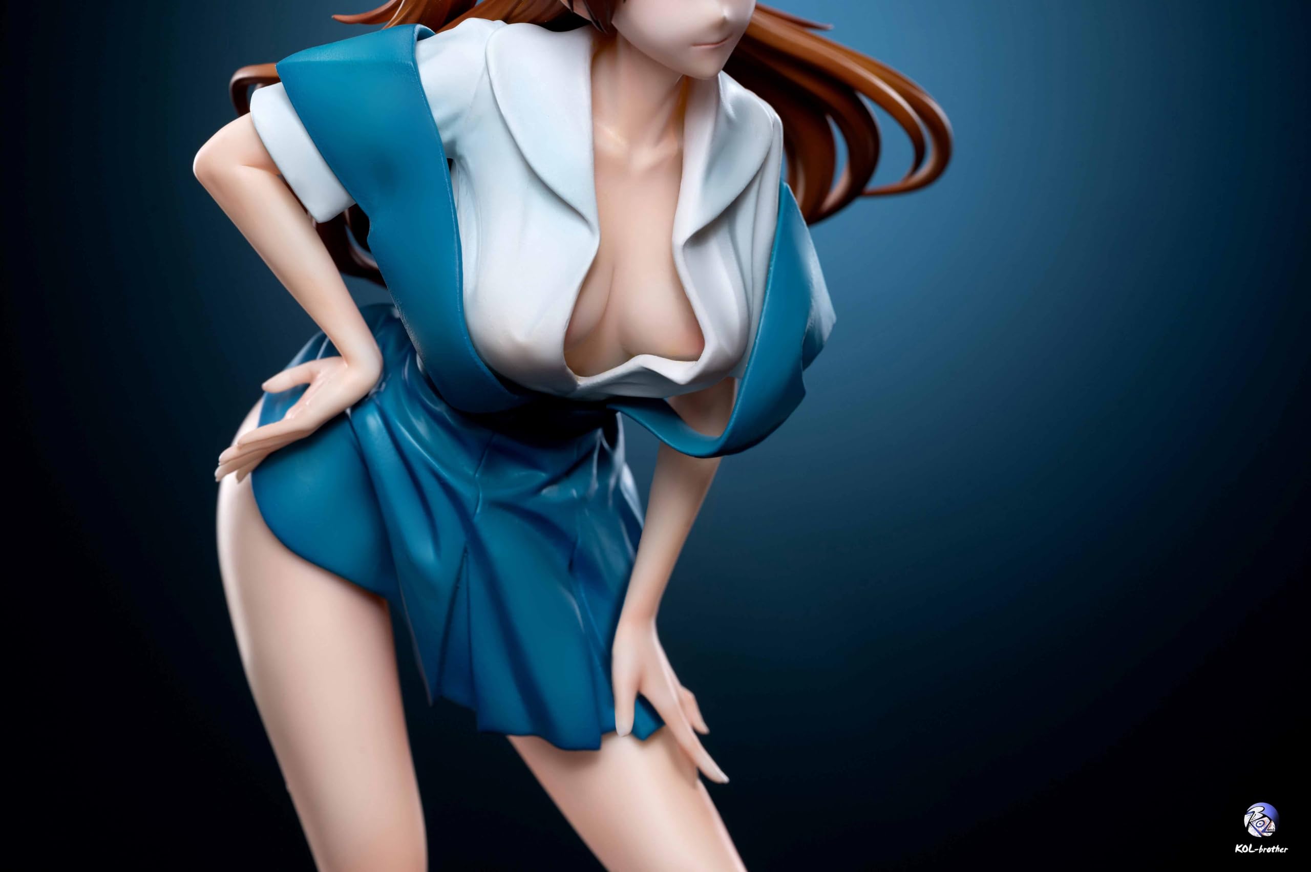 Amazon.co.jp: 惣流・アスカ・ラングレー フィギュア 制服Ver. 1/6