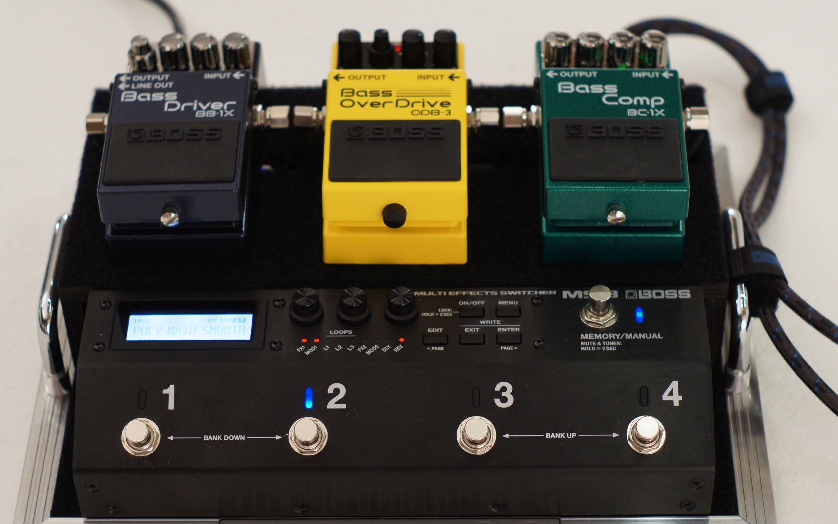 Amazon | BOSS Ms-3 マルチエフェクトスイッチャー コンパクトな