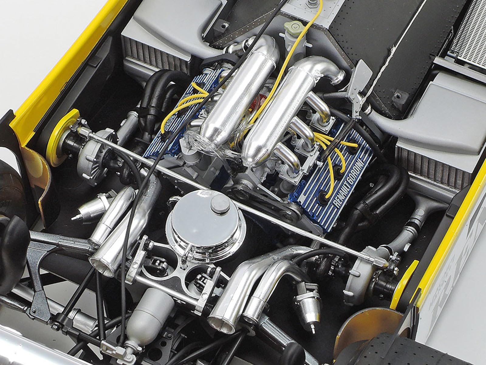 Amazon.com: TAMIYA 1/12 Renault RE-20 Turbo LTD ED TAM12033
