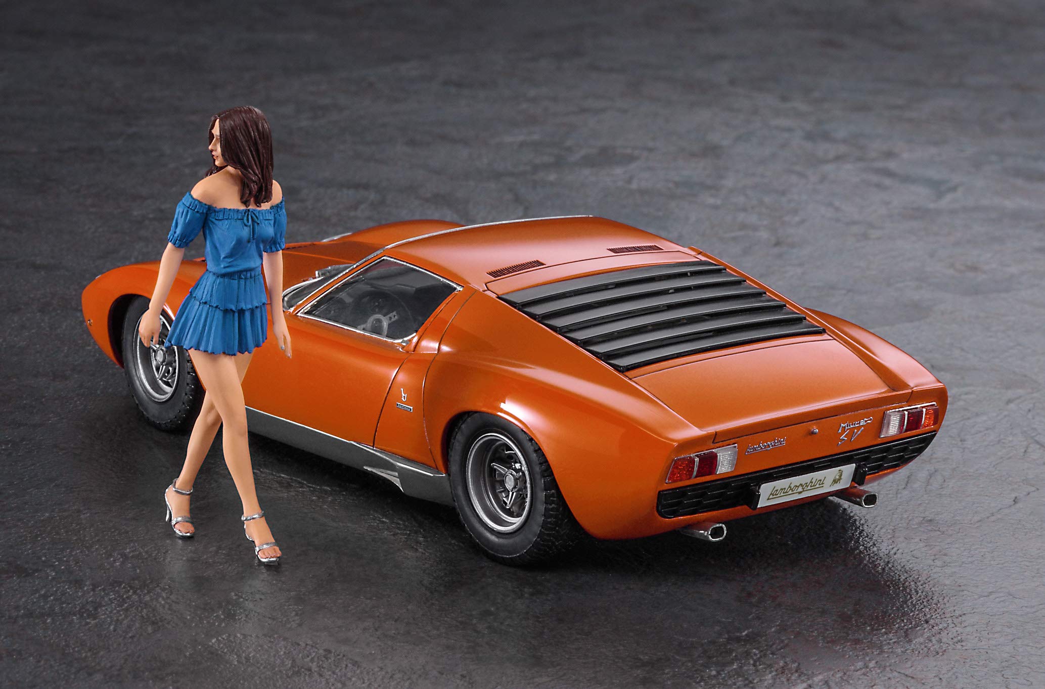 Amazon.co.jp: ハセガワ 1/24 ランボルギーニ ミウラ P400SV w