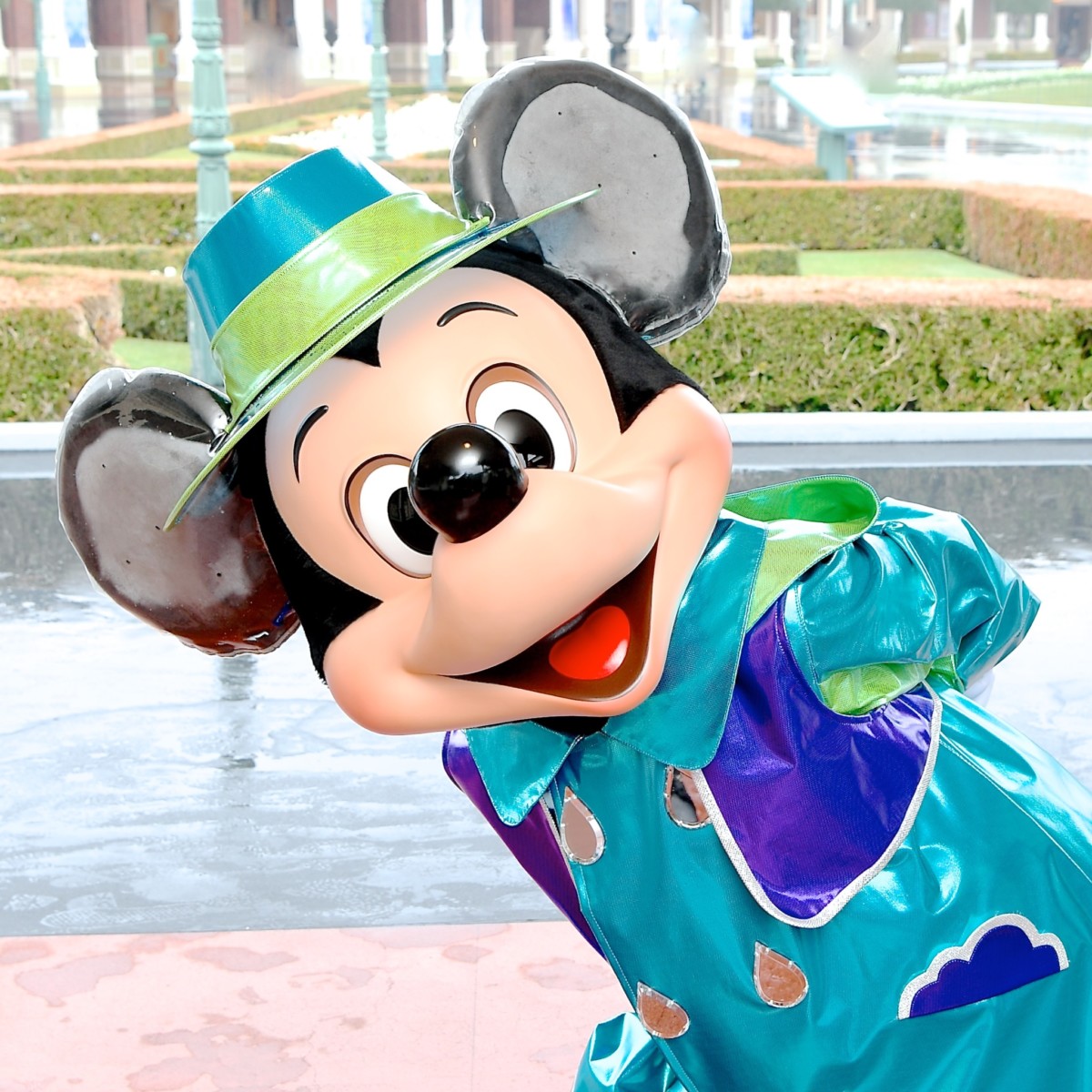 雨の日限定レインコート！東京ディズニーランド ミッキー・ミニー