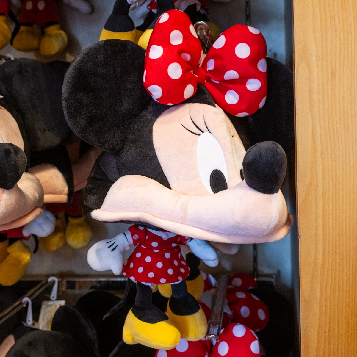 ディズニー ミニーちゃんファンキャップマフラー ミニー ファン