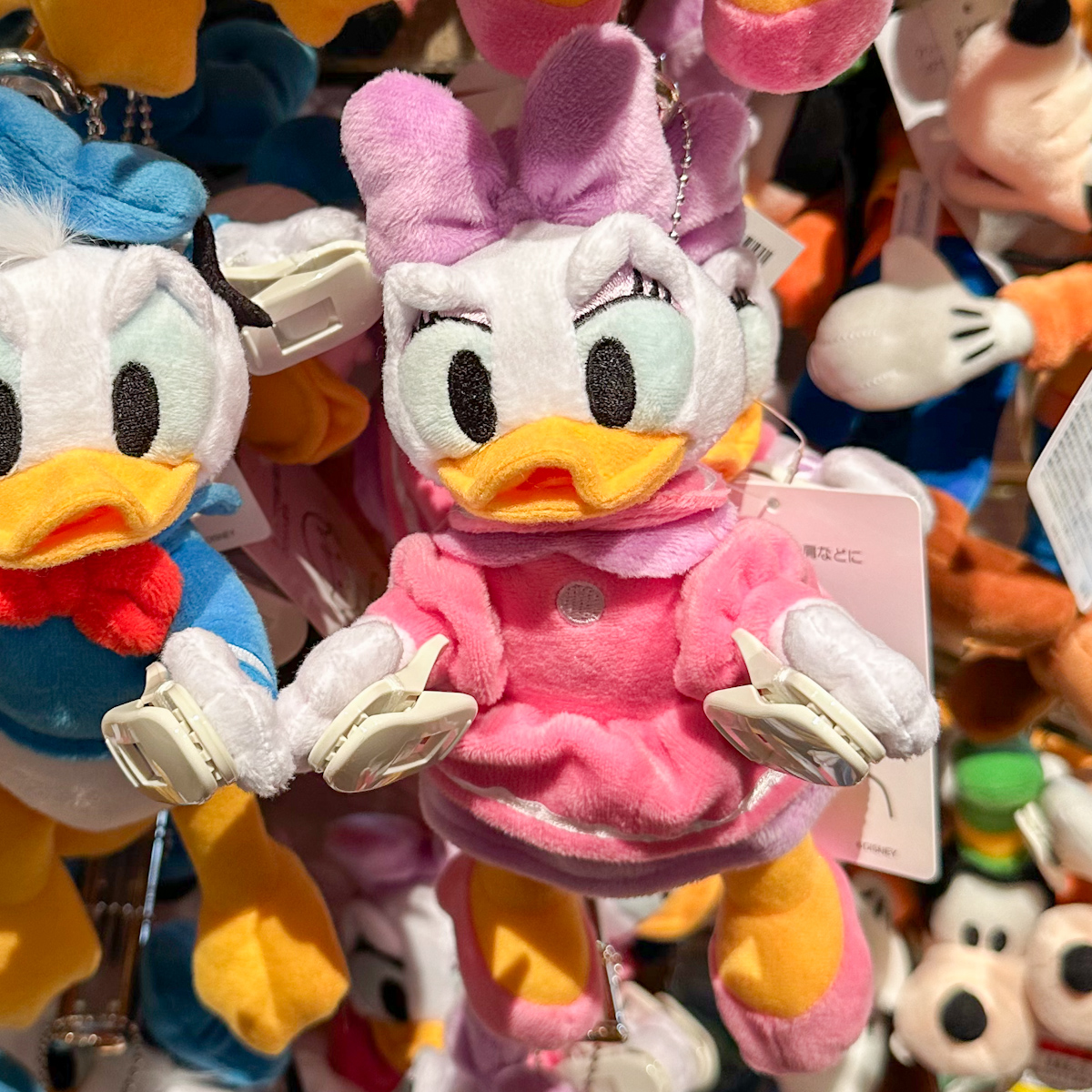 ミッキー＆フレンズ登場！東京ディズニーランド 肩のせぬいぐるみ -