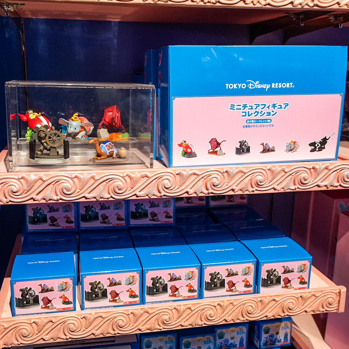 操舵手ミッキーやスティッチの宇宙船も！東京ディズニーランド