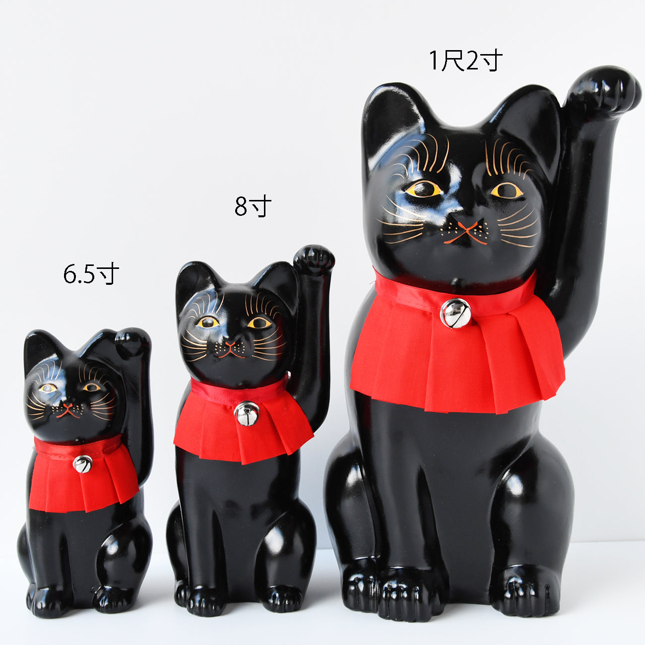 招き猫 左手 黒 一尺二寸 / 小田人形 | 京都の伝統工芸品の通販サイト