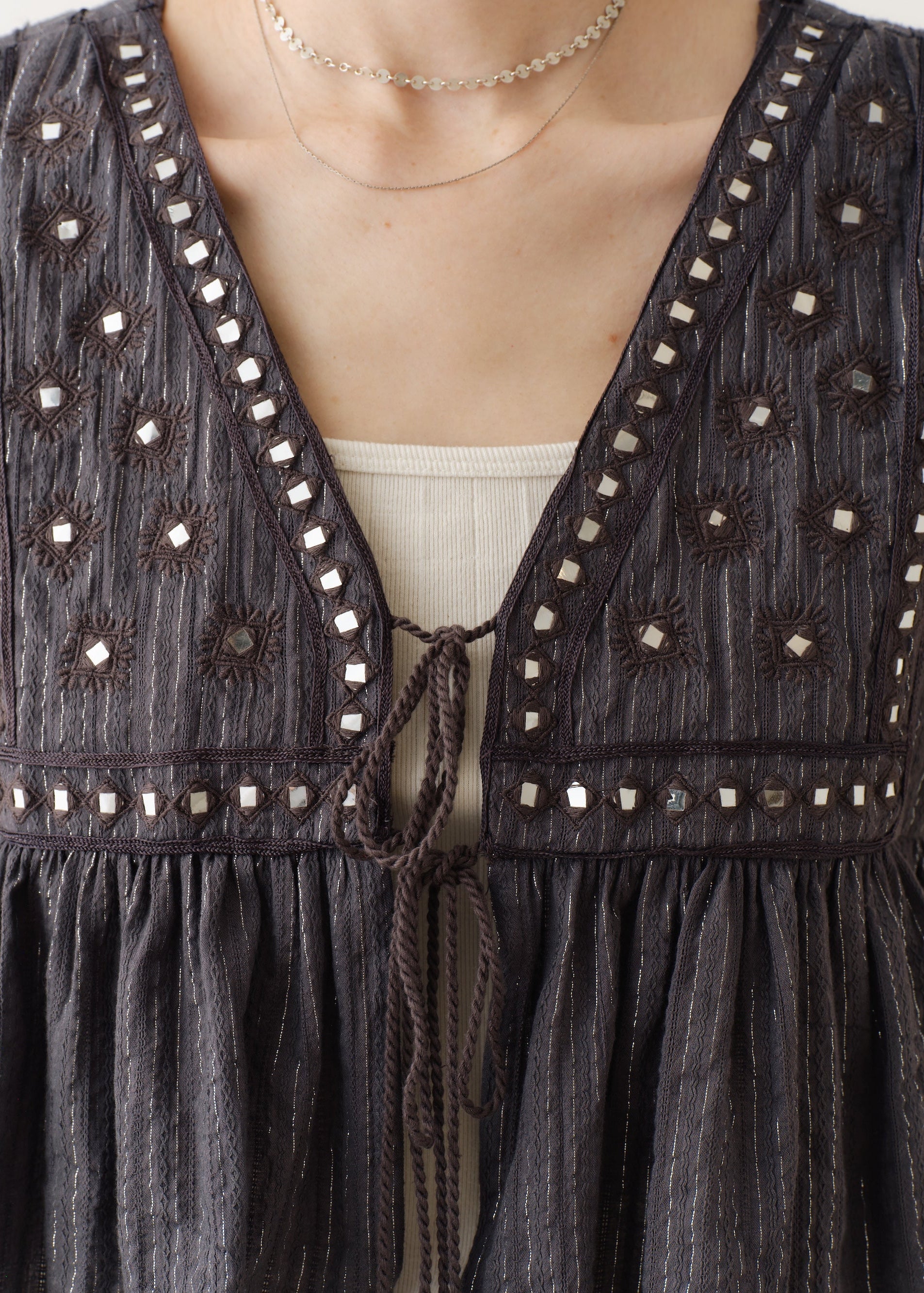 Cotton Jacquard Mirror Embroidery Top | Pasand by ne Quittez pas