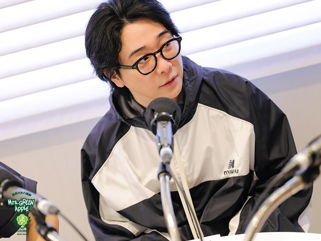 Mrs. GREEN APPLE大森元貴「すごいですけども！」新アー写公開、新曲