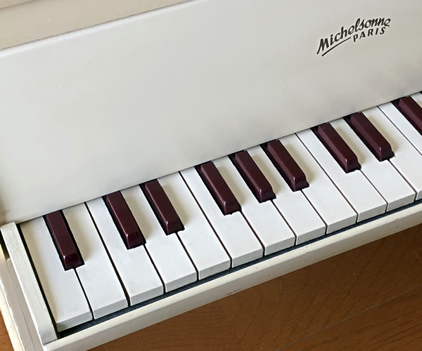 organ69 : [tp038]Michelsonne PARIS Toy Piano