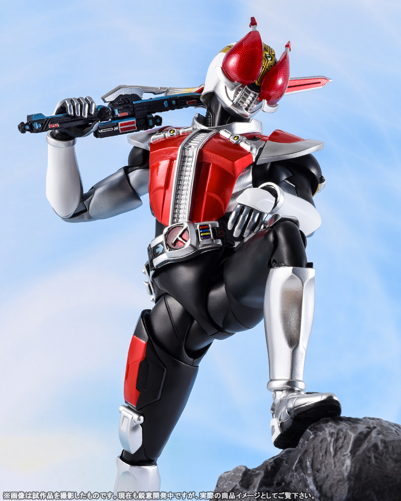 S.H.Figuartsスタッフブログ更新：真骨彫製法で俺、参上！「仮面