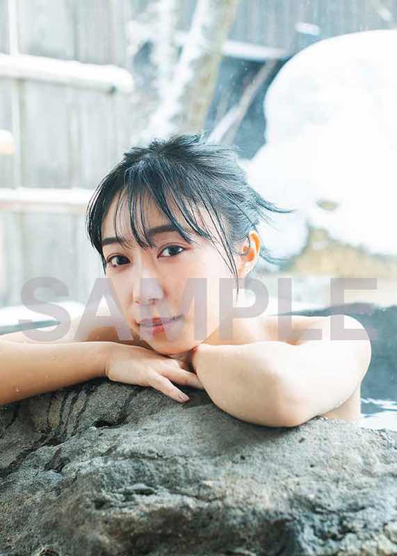 21点 小林愛香 A4ブロマイド