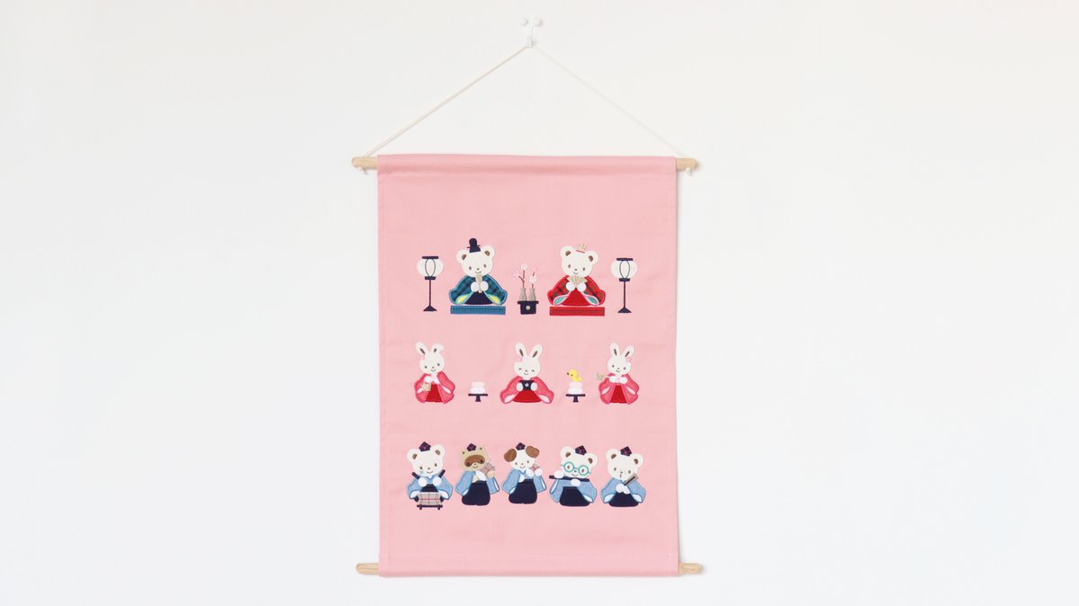 明日販売開始！／ お部屋を華やかに彩ってくれるひな人形と