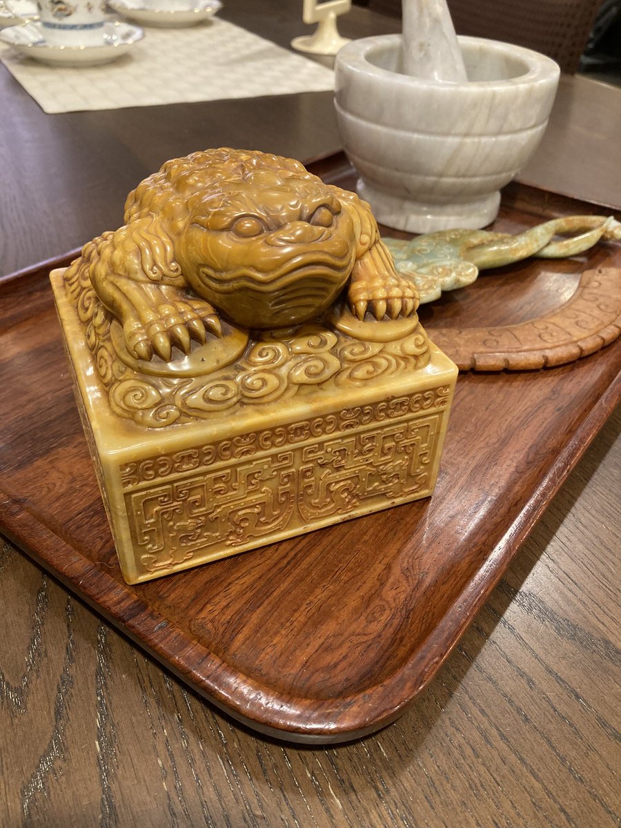 中国古印蝦蟇田黄寿山石 レプリカってことでいいですよね？足が震える